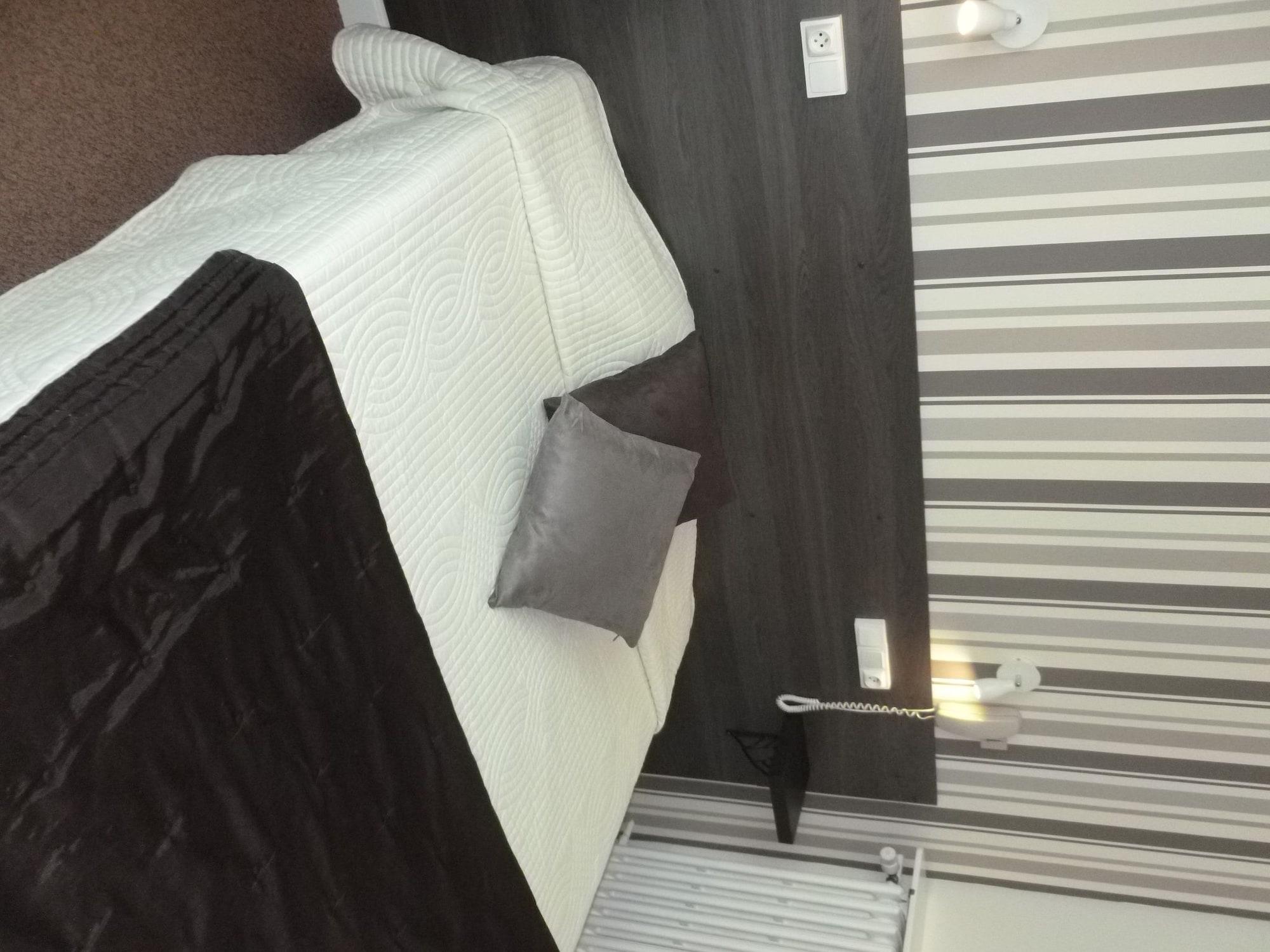 Hotel Richelieu, Le Havre Centre-Ville, Perret Dış mekan fotoğraf